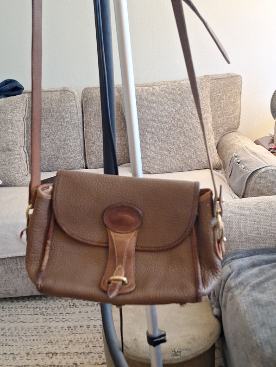 Dooney & Bourke Handbags - Dooney & Bourke Brown Leather Crossbody Shoulder Bag